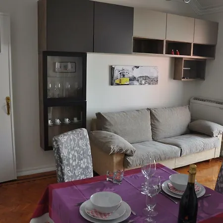Ferias No Bairro Apartment Lisbon Exterior photo