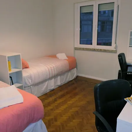 Ferias No Bairro Apartment Lisbon Exterior photo